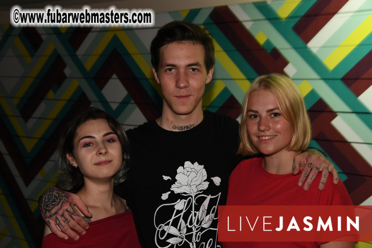 Tropical Paradise Party 