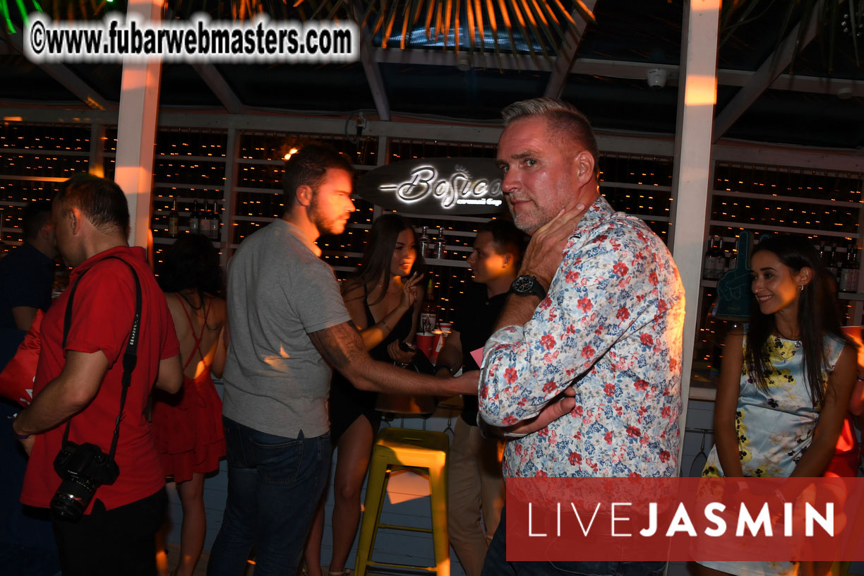 Tropical Paradise Party 