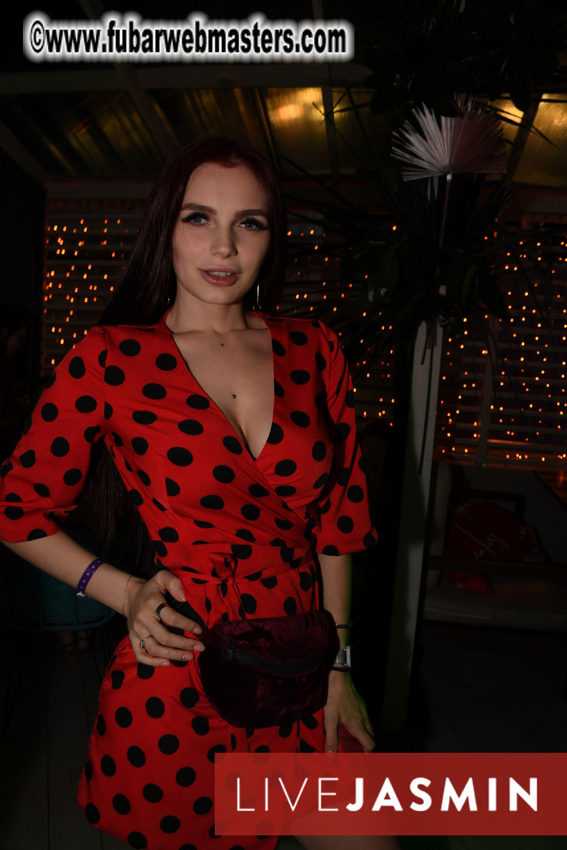 Tropical Paradise Party 