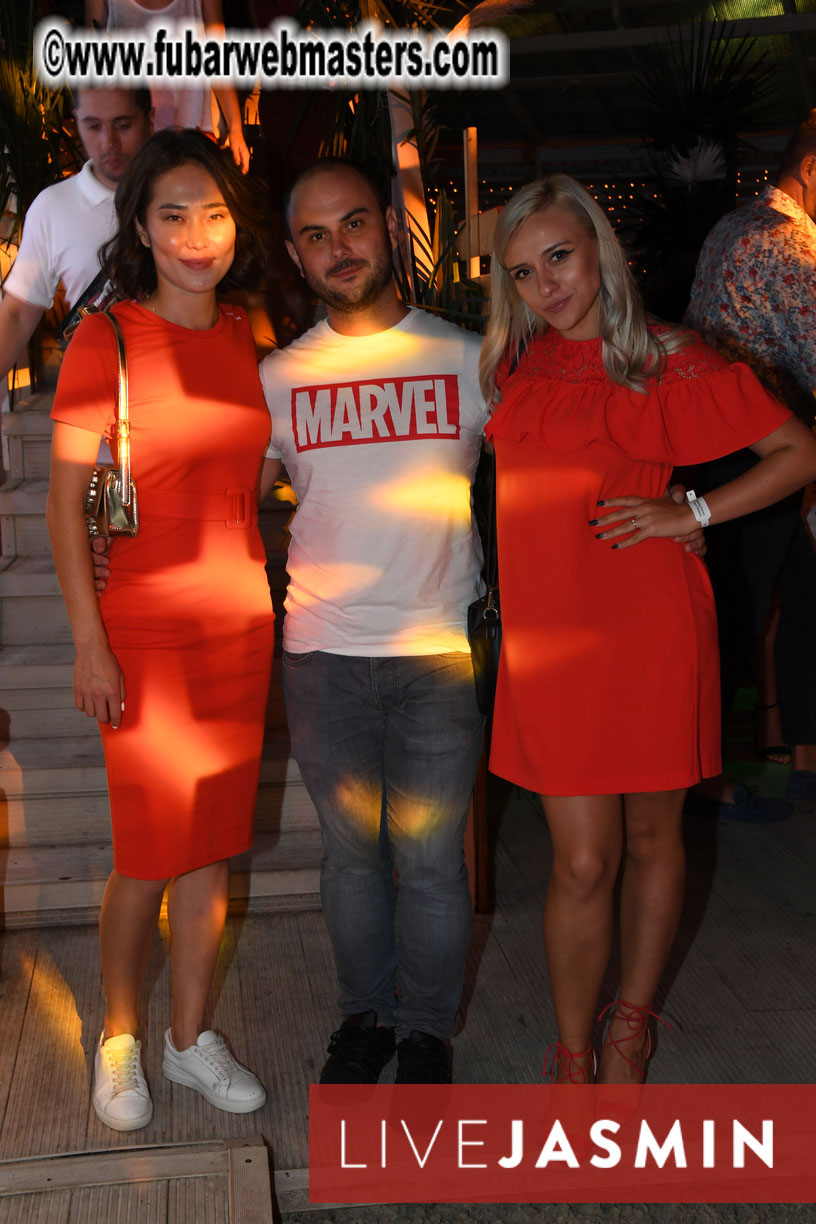 Tropical Paradise Party 