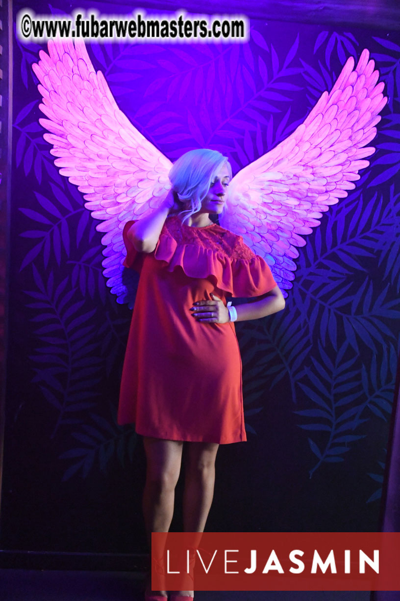 Tropical Paradise Party 