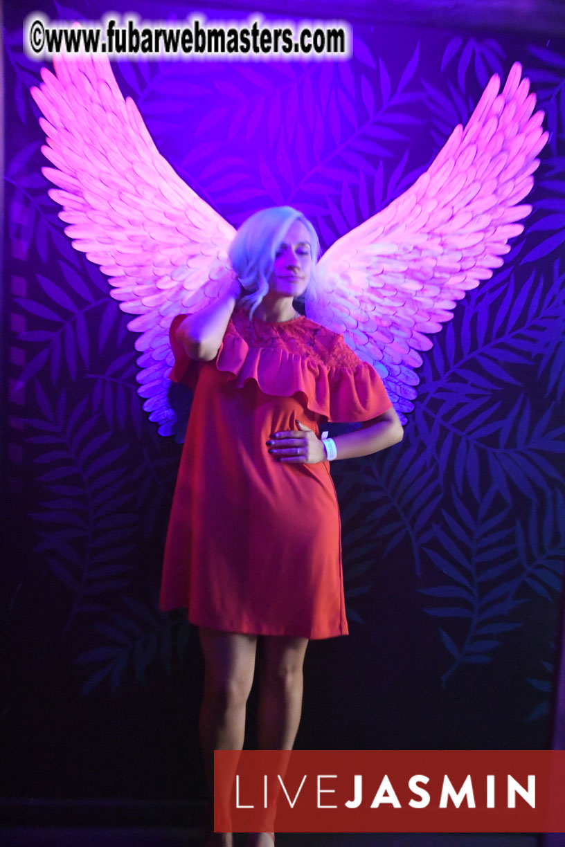 Tropical Paradise Party 