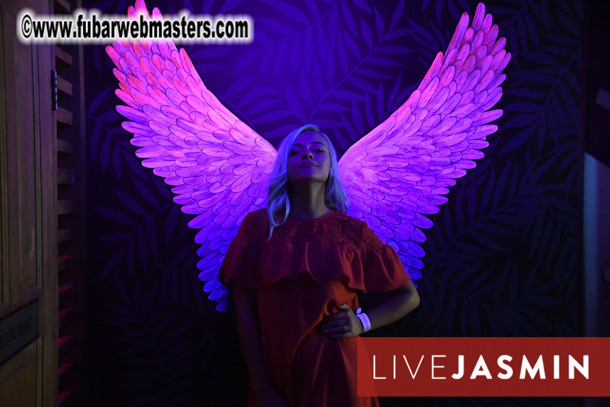 Tropical Paradise Party 