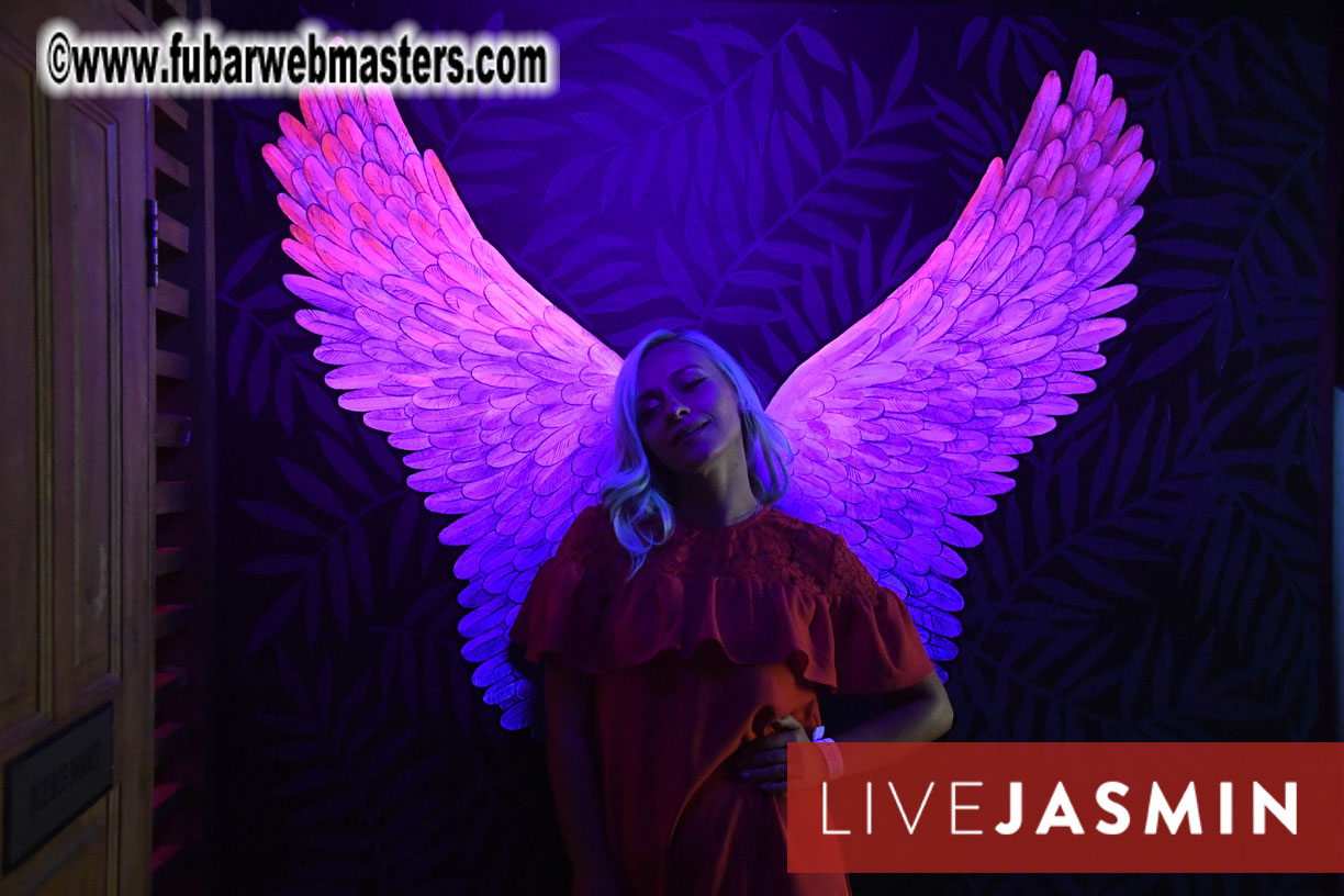 Tropical Paradise Party 