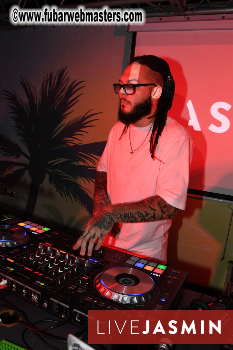 Tropical Paradise Party 