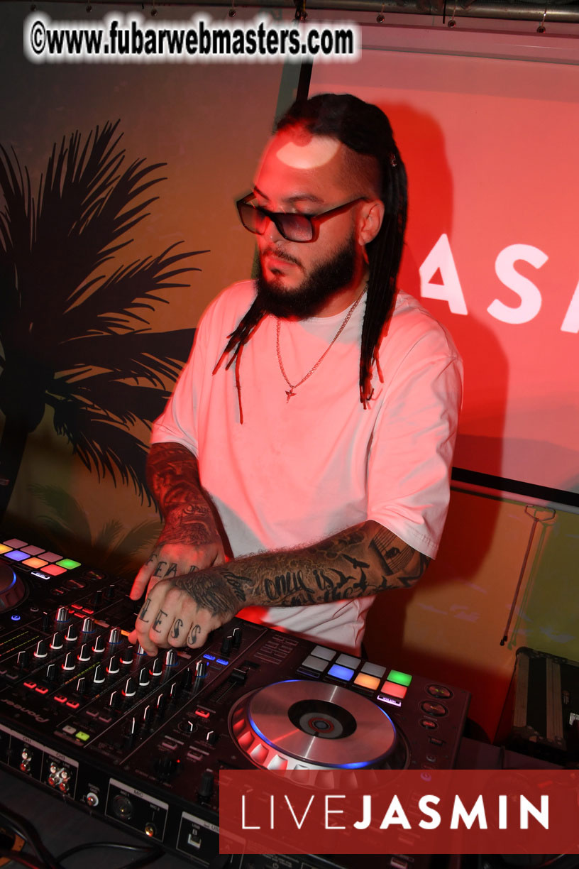 Tropical Paradise Party 