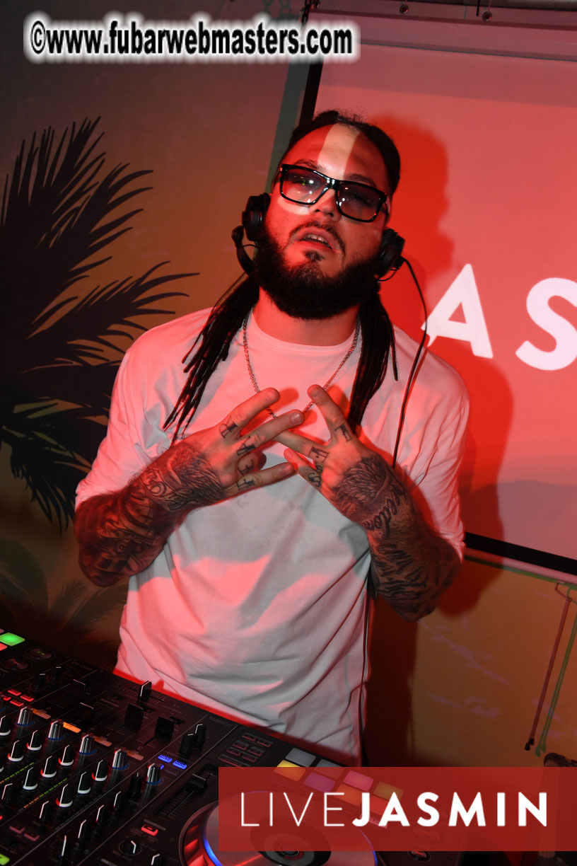 Tropical Paradise Party 