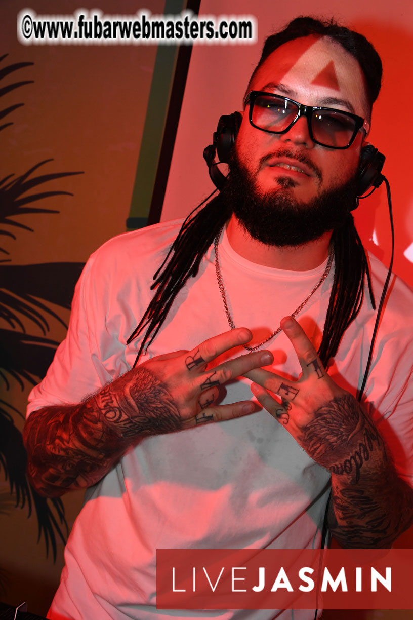 Tropical Paradise Party 