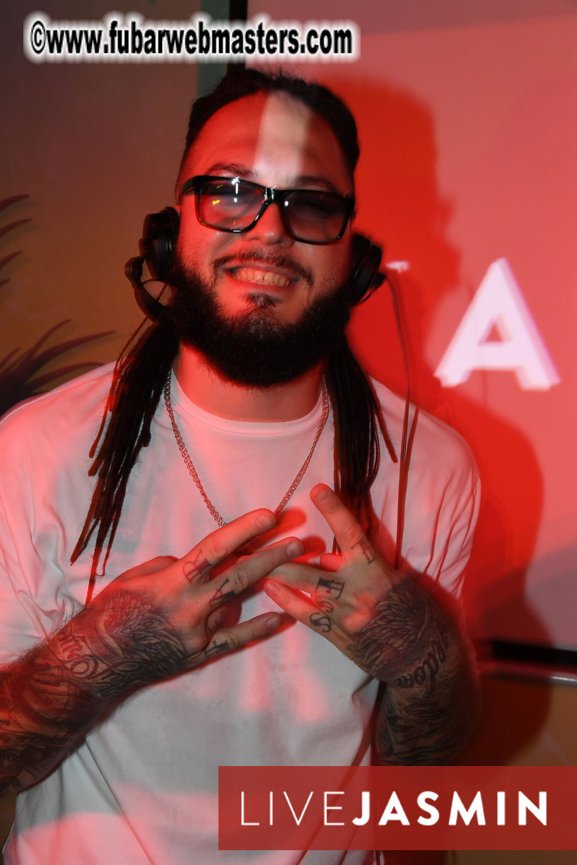 Tropical Paradise Party 