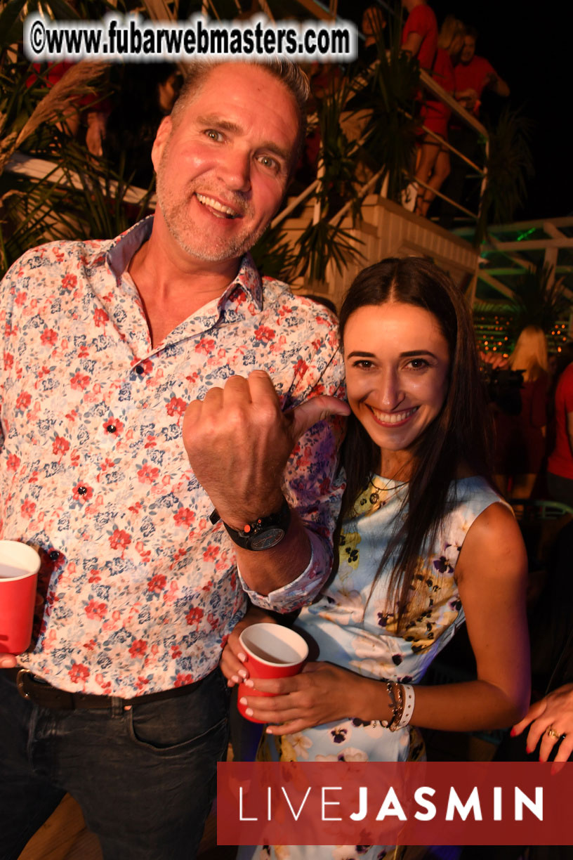 Tropical Paradise Party 