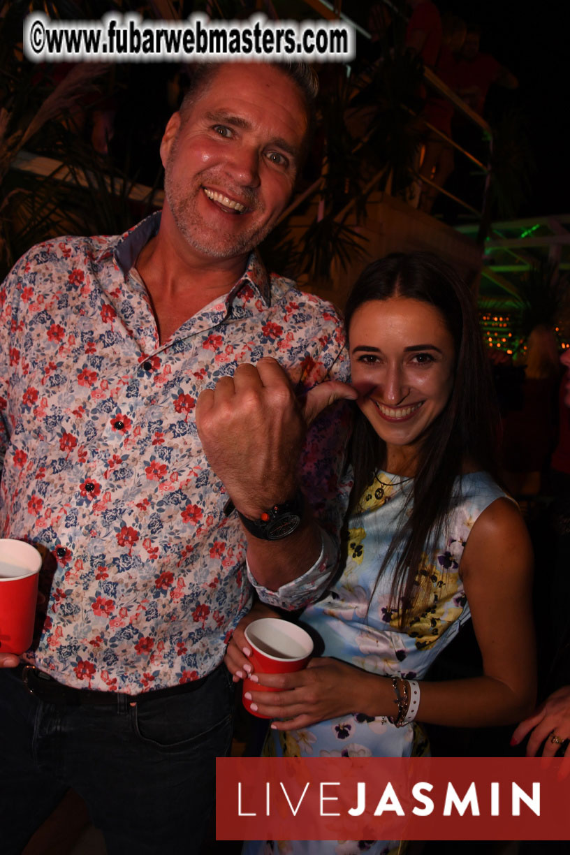 Tropical Paradise Party 