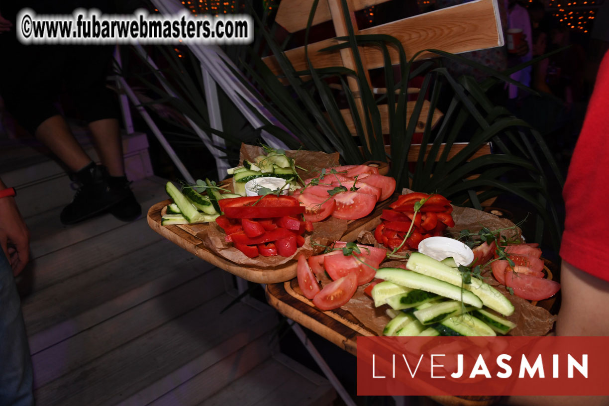 Tropical Paradise Party 