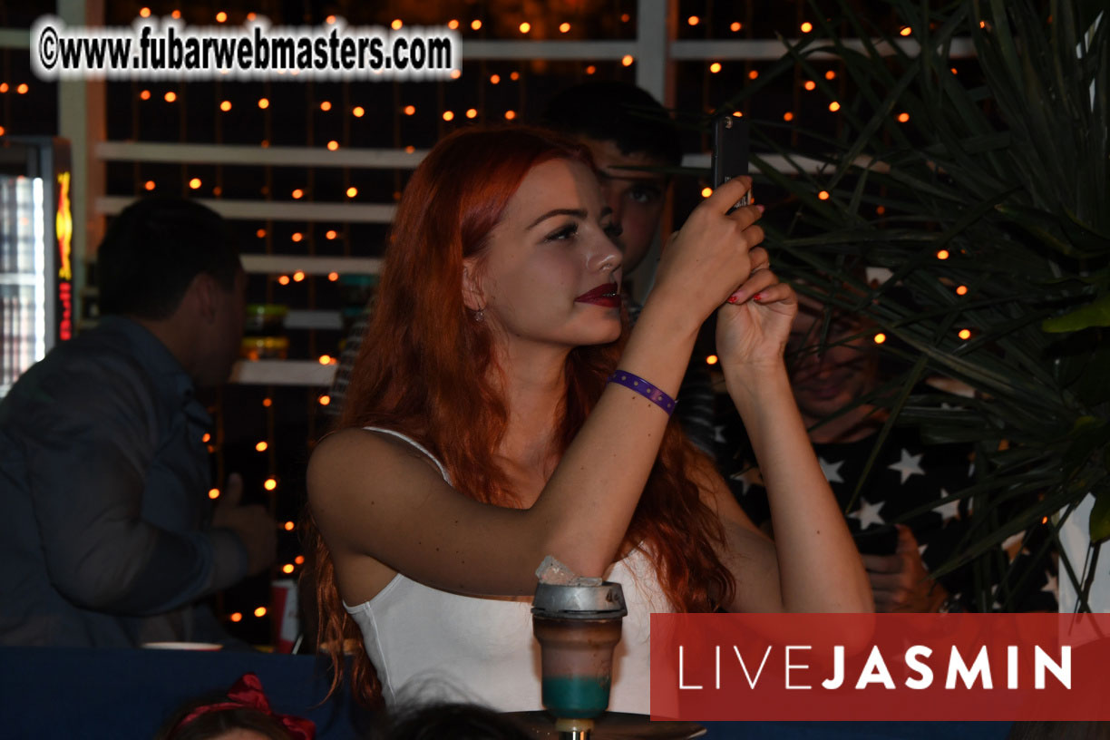 Tropical Paradise Party 