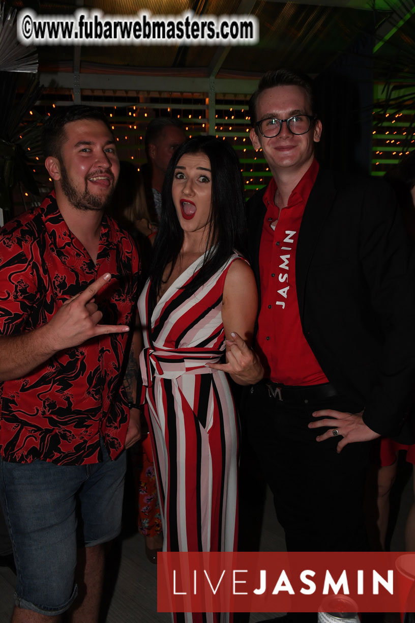 Tropical Paradise Party 