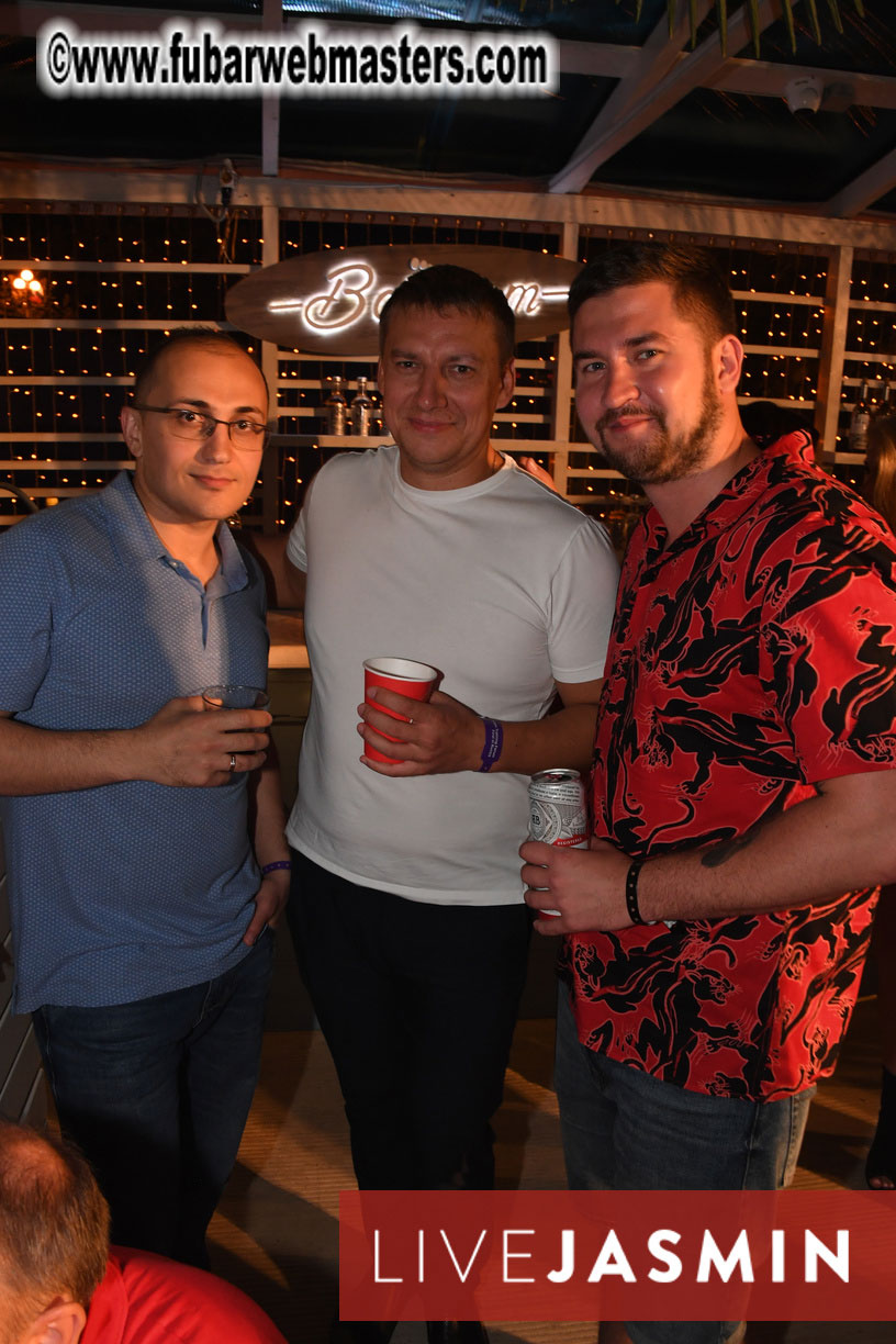 Tropical Paradise Party 