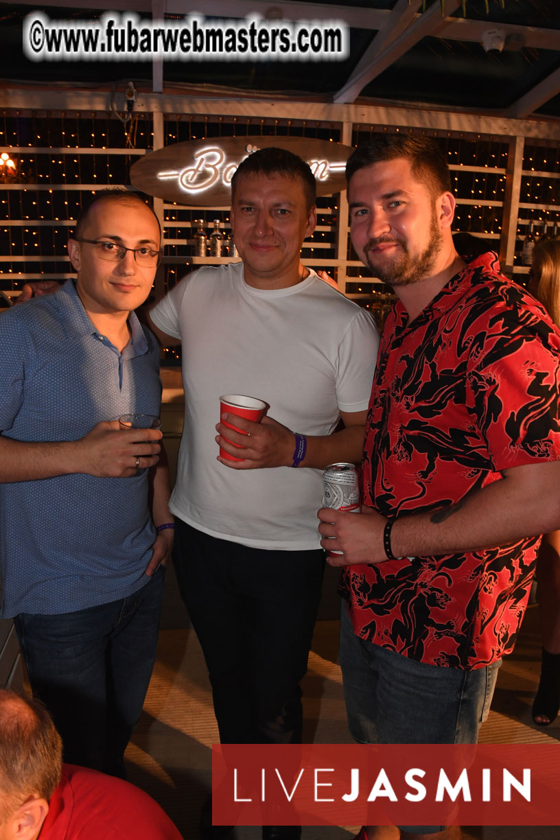 Tropical Paradise Party 