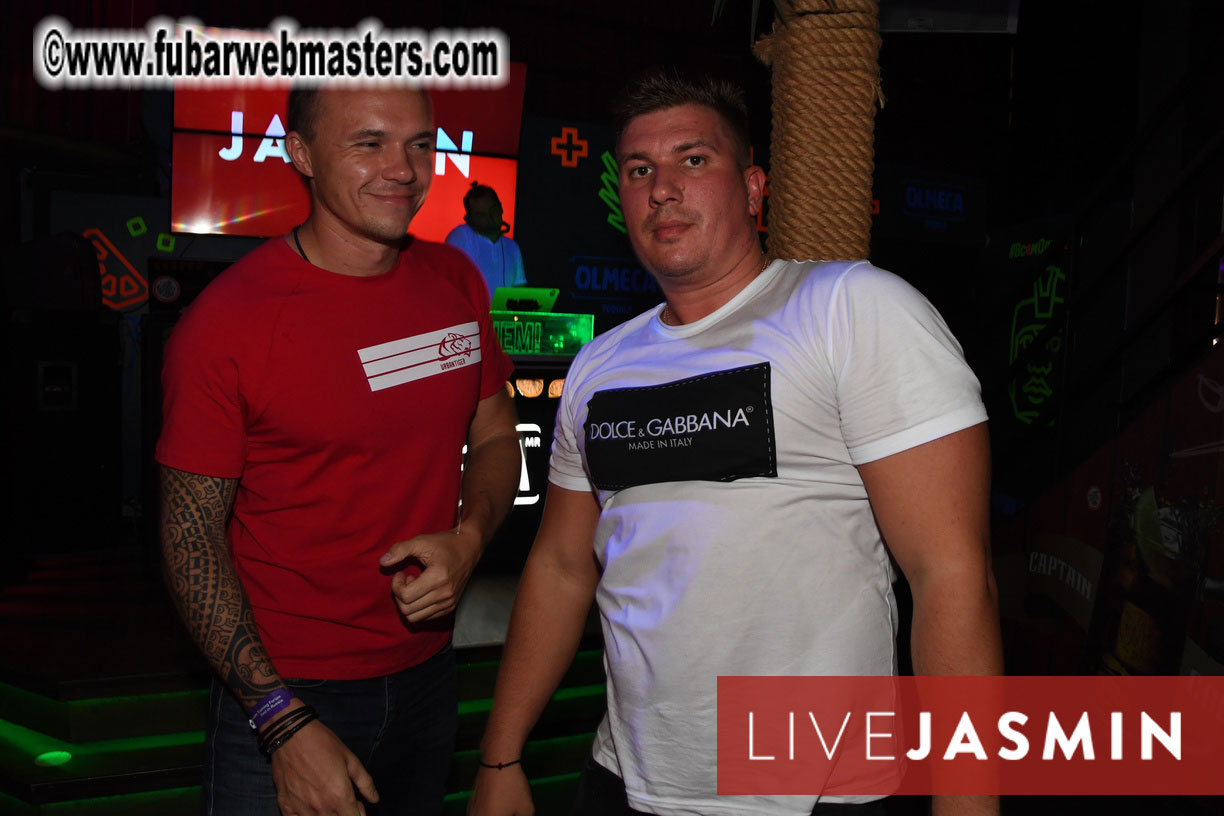 Tropical Paradise Party 