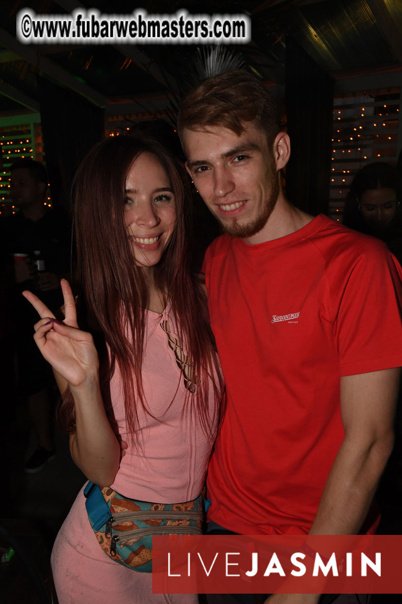 Tropical Paradise Party 