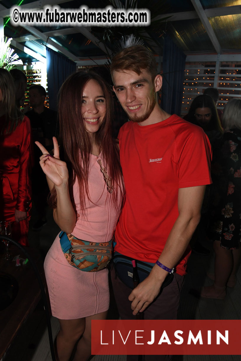 Tropical Paradise Party 