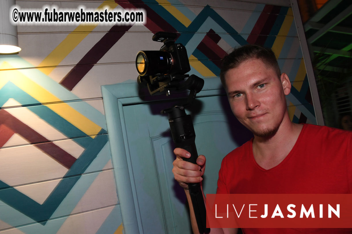 Tropical Paradise Party 