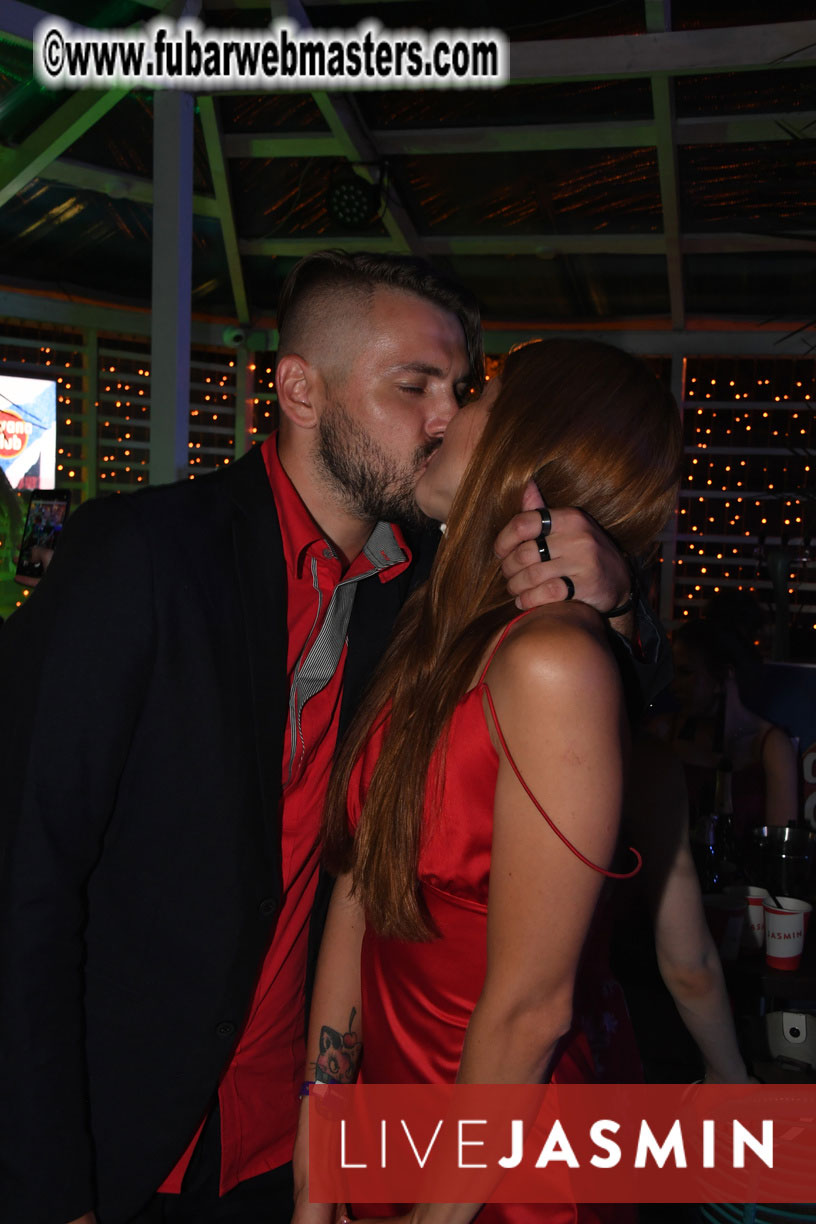 Tropical Paradise Party 