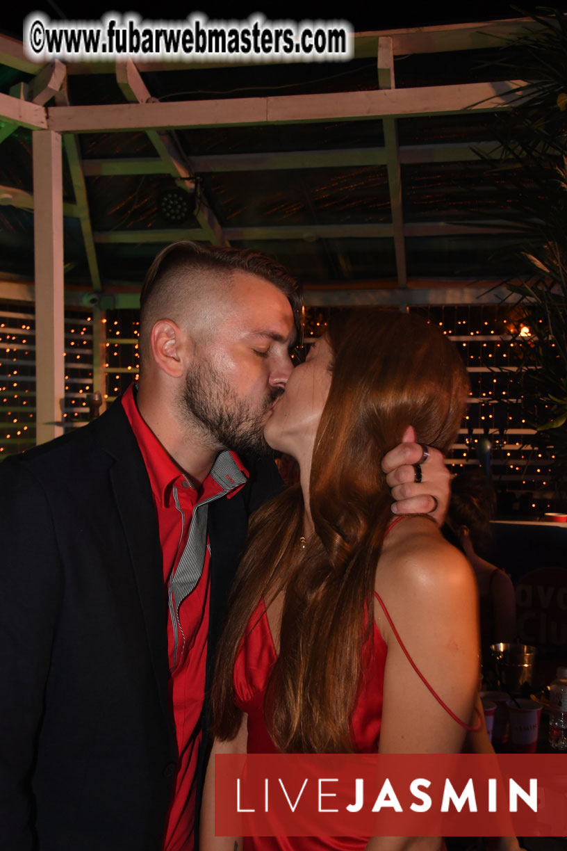 Tropical Paradise Party 