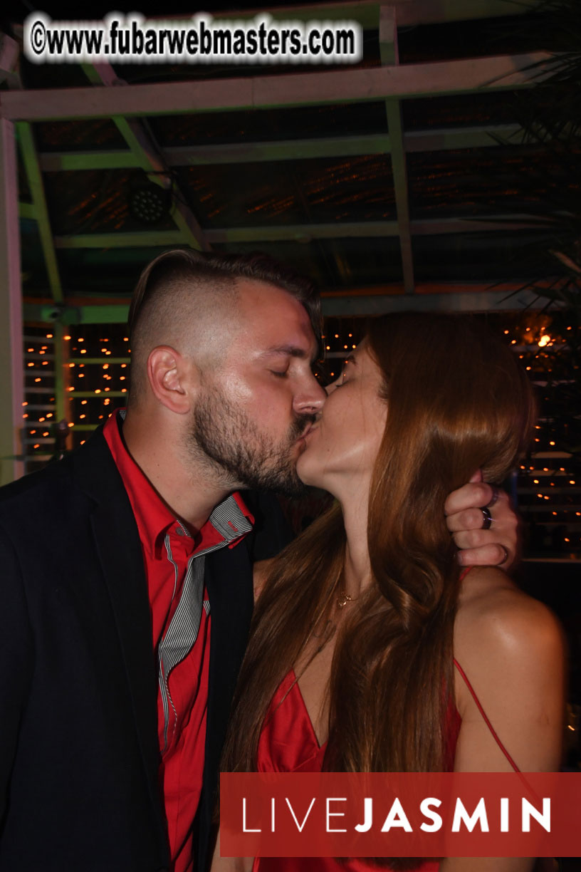 Tropical Paradise Party 