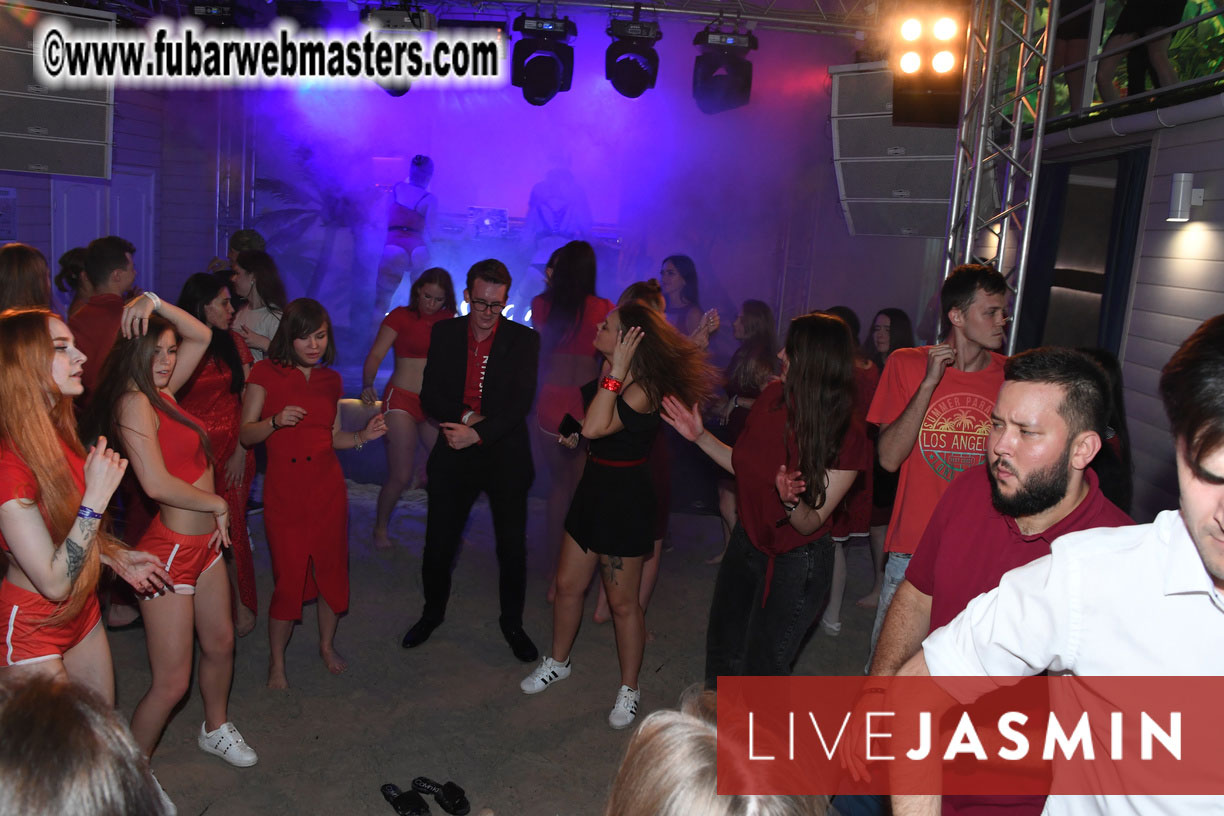 Tropical Paradise Party 