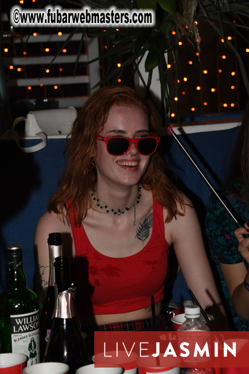 Tropical Paradise Party 