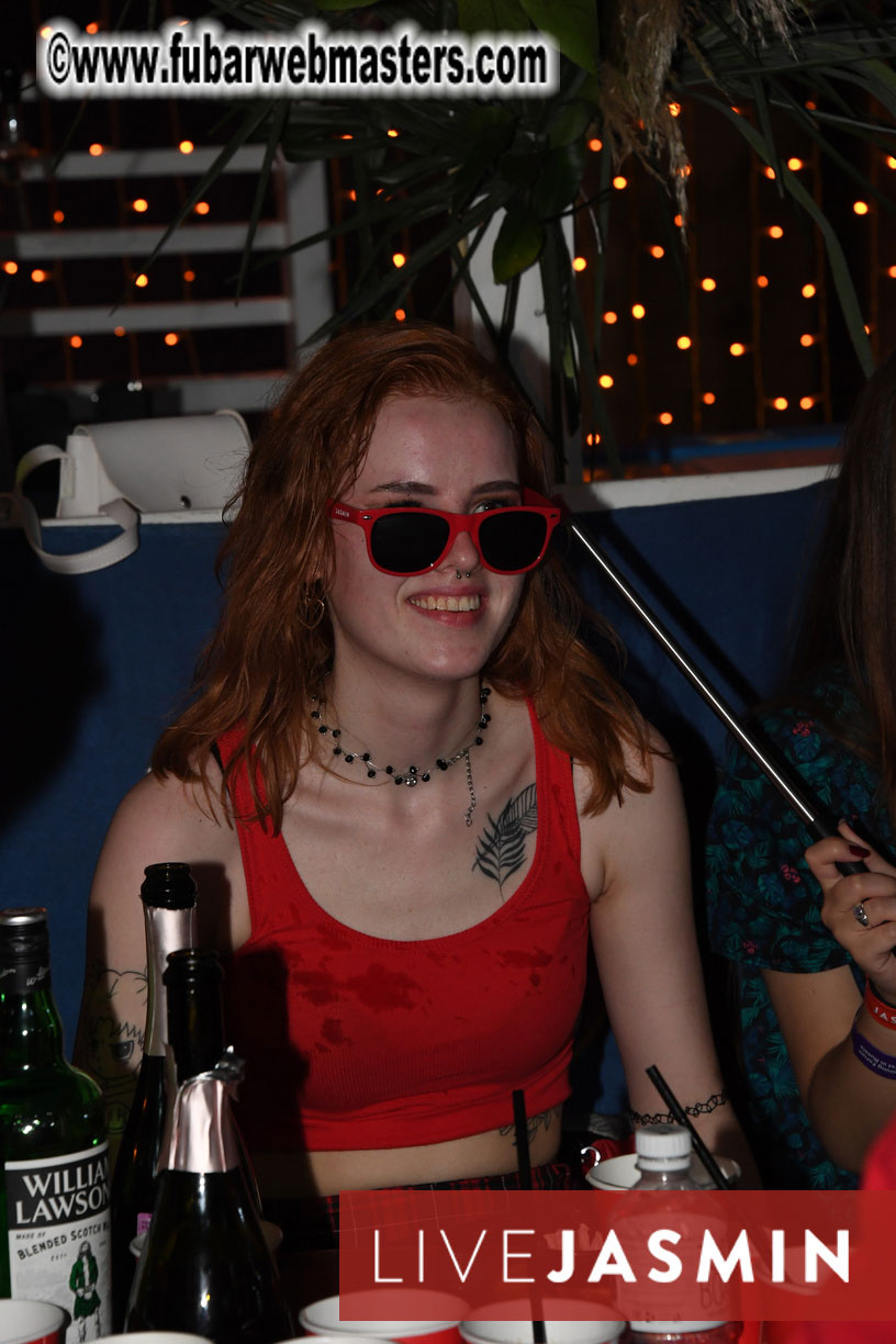 Tropical Paradise Party 