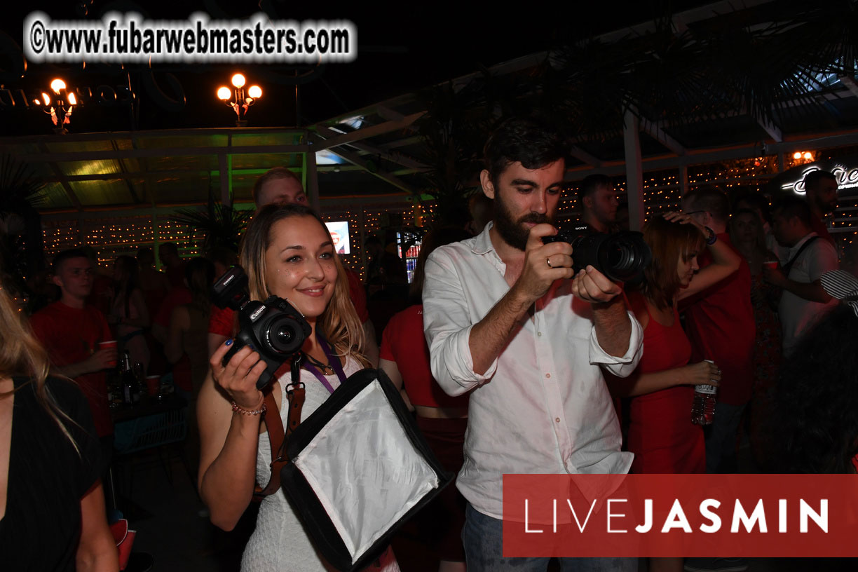 Tropical Paradise Party 