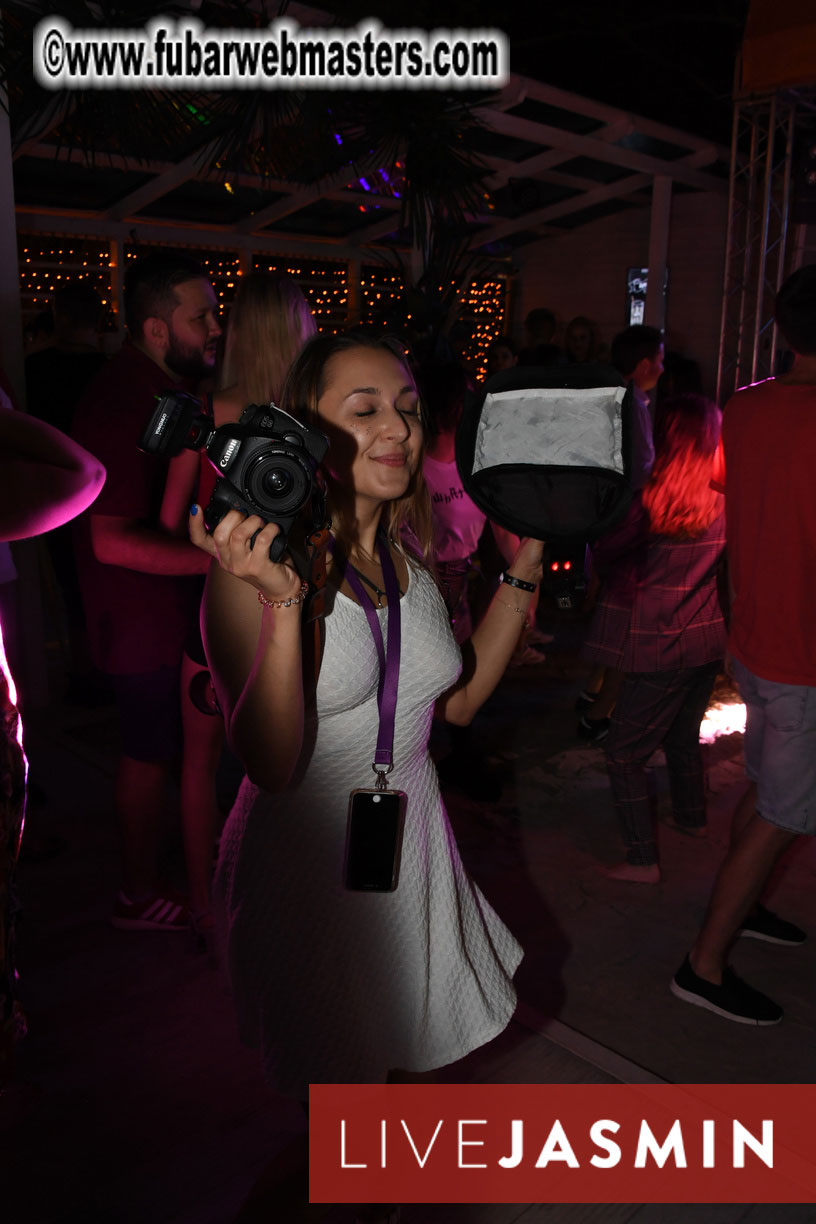 Tropical Paradise Party 