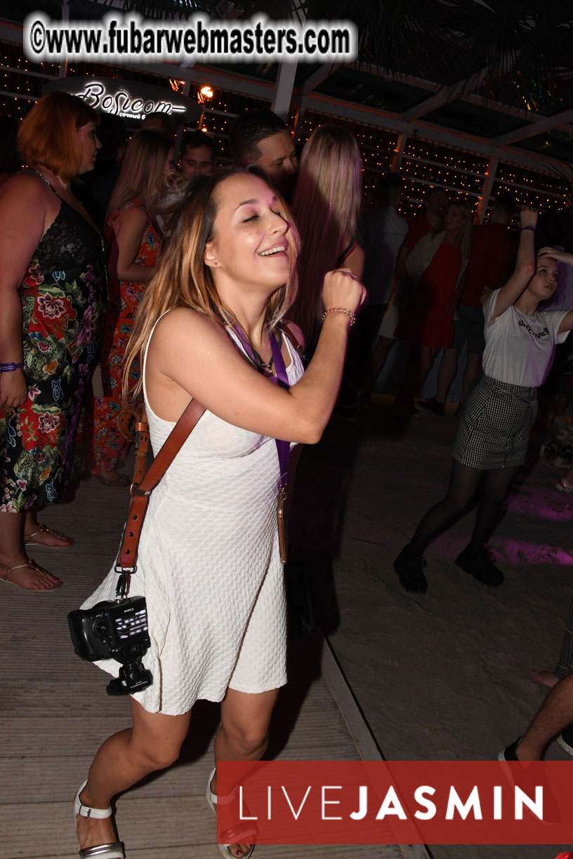 Tropical Paradise Party 