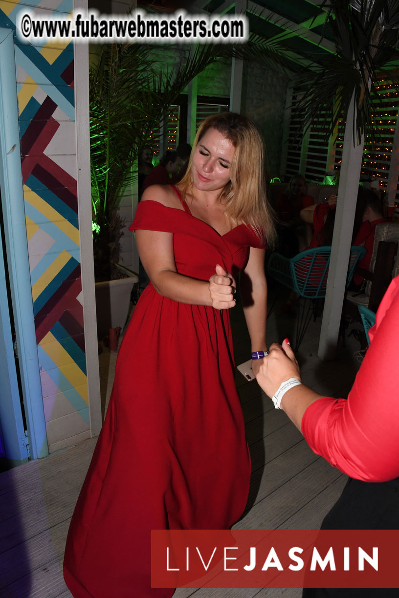 Tropical Paradise Party 