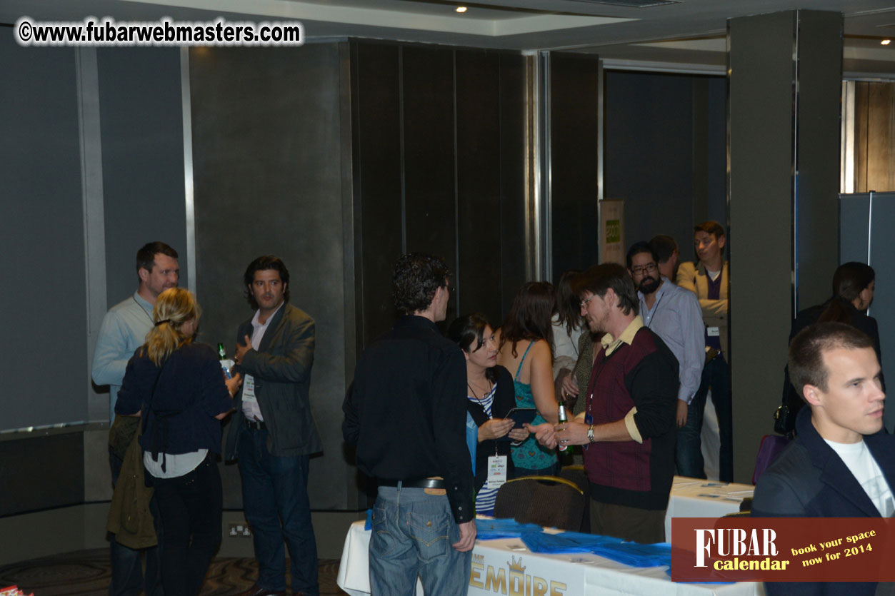 Mix & Meet + Happy Hour