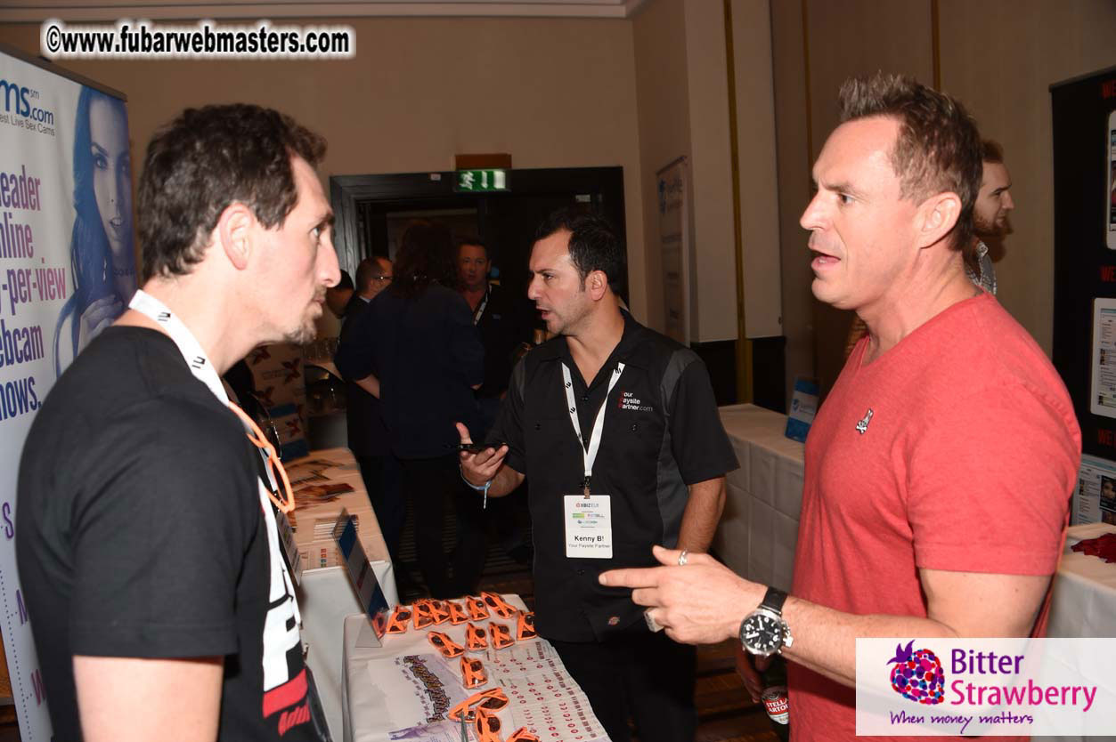 Mix & Meet + Happy Hour