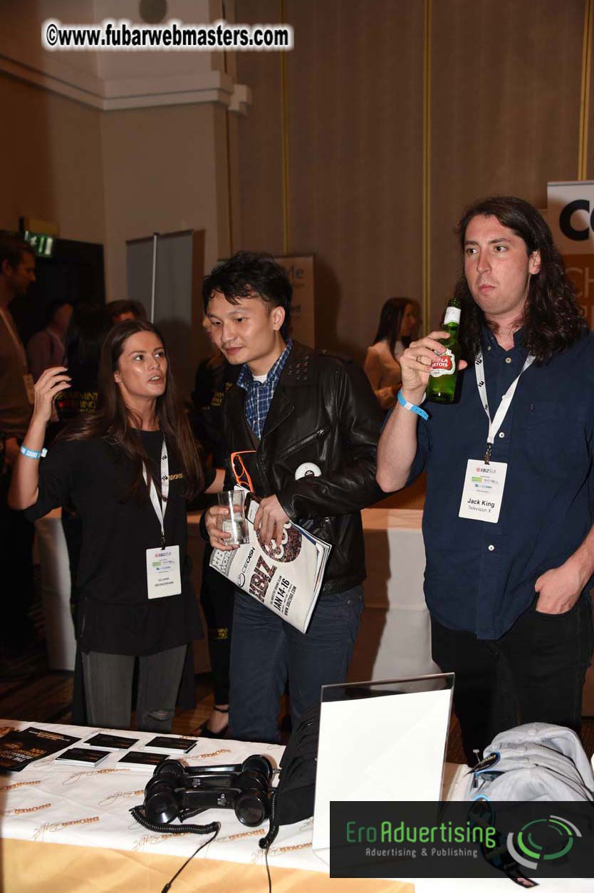 Mix & Meet + Happy Hour