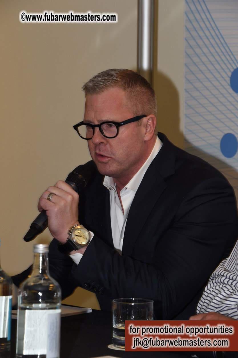 Seminars and Speed Networking