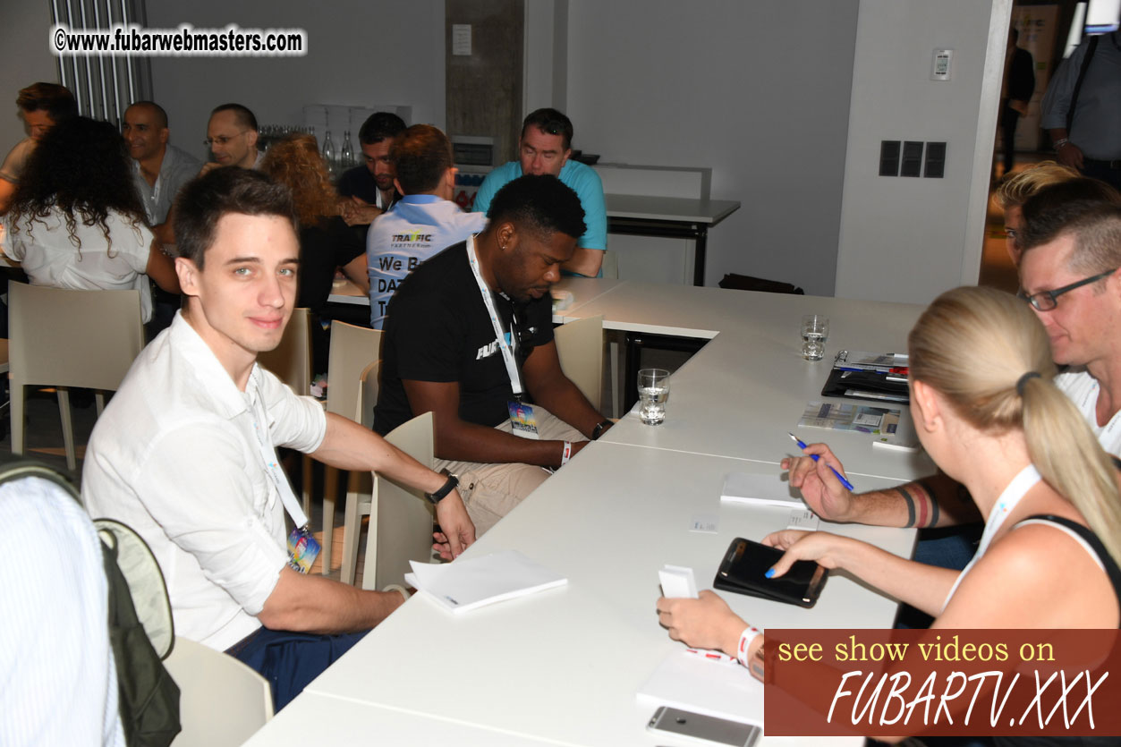 Seminars and Speed Networking