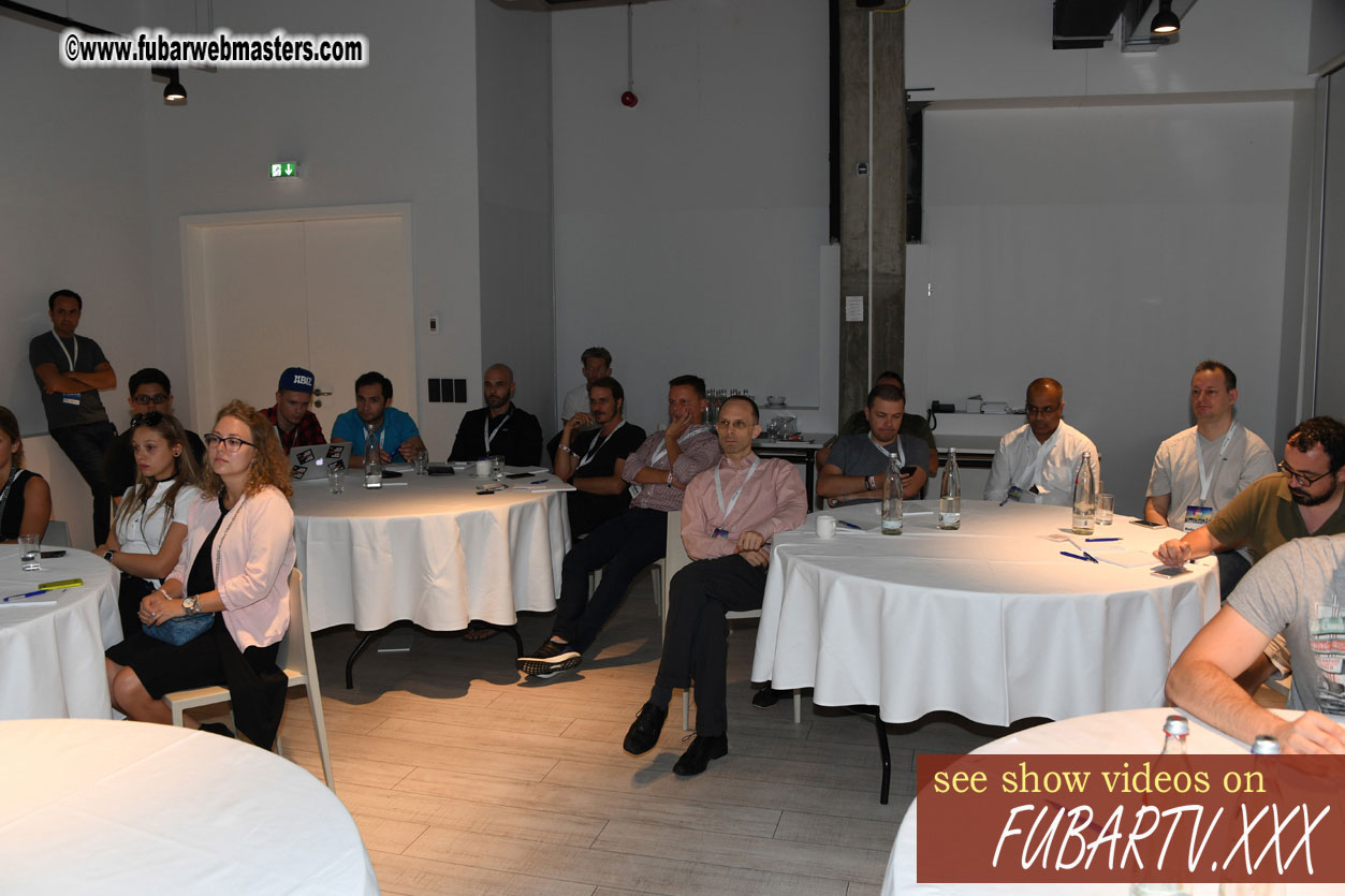 Seminars and Speed Networking