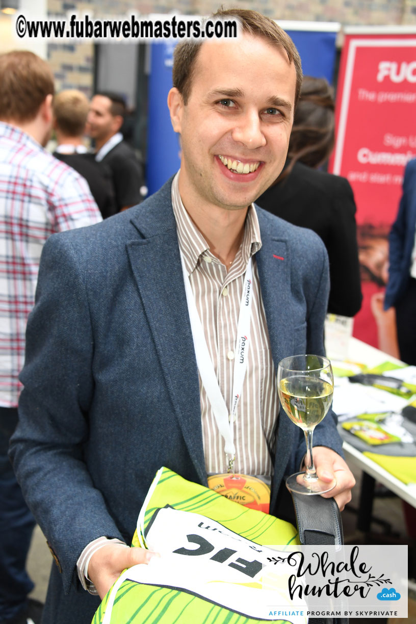 Mix & Meet Happy Hour