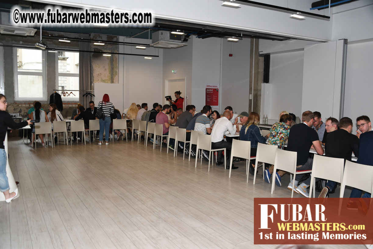 Seminars and Speed Networking