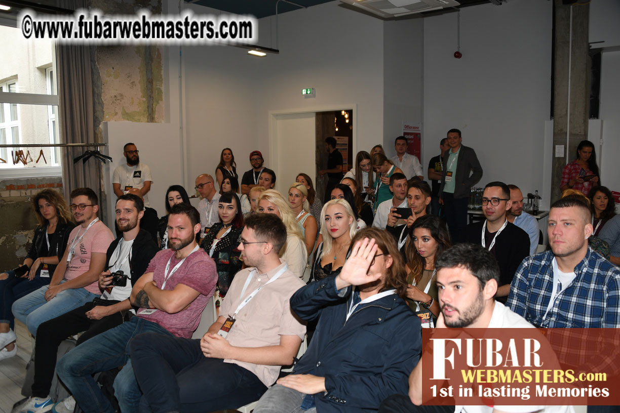 Seminars and Speed Networking