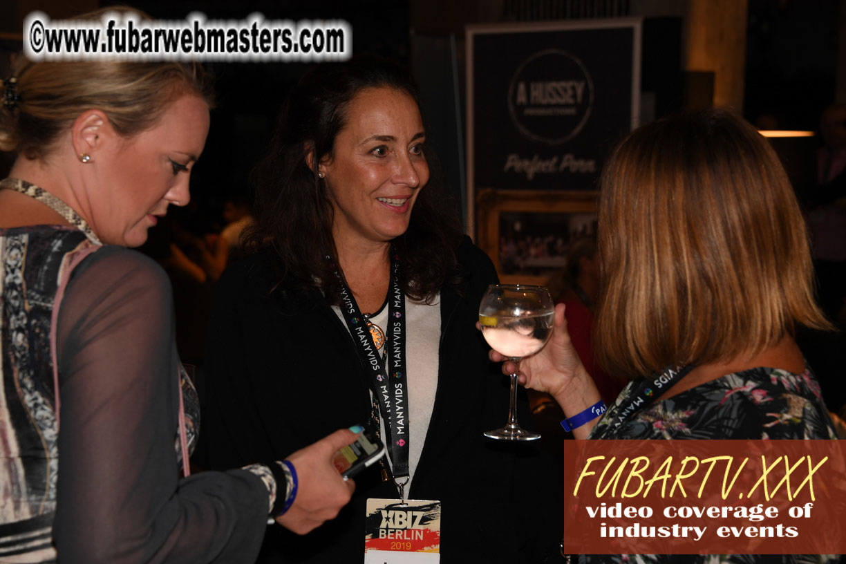 Good Mojo Happy Hour Welcome Reception