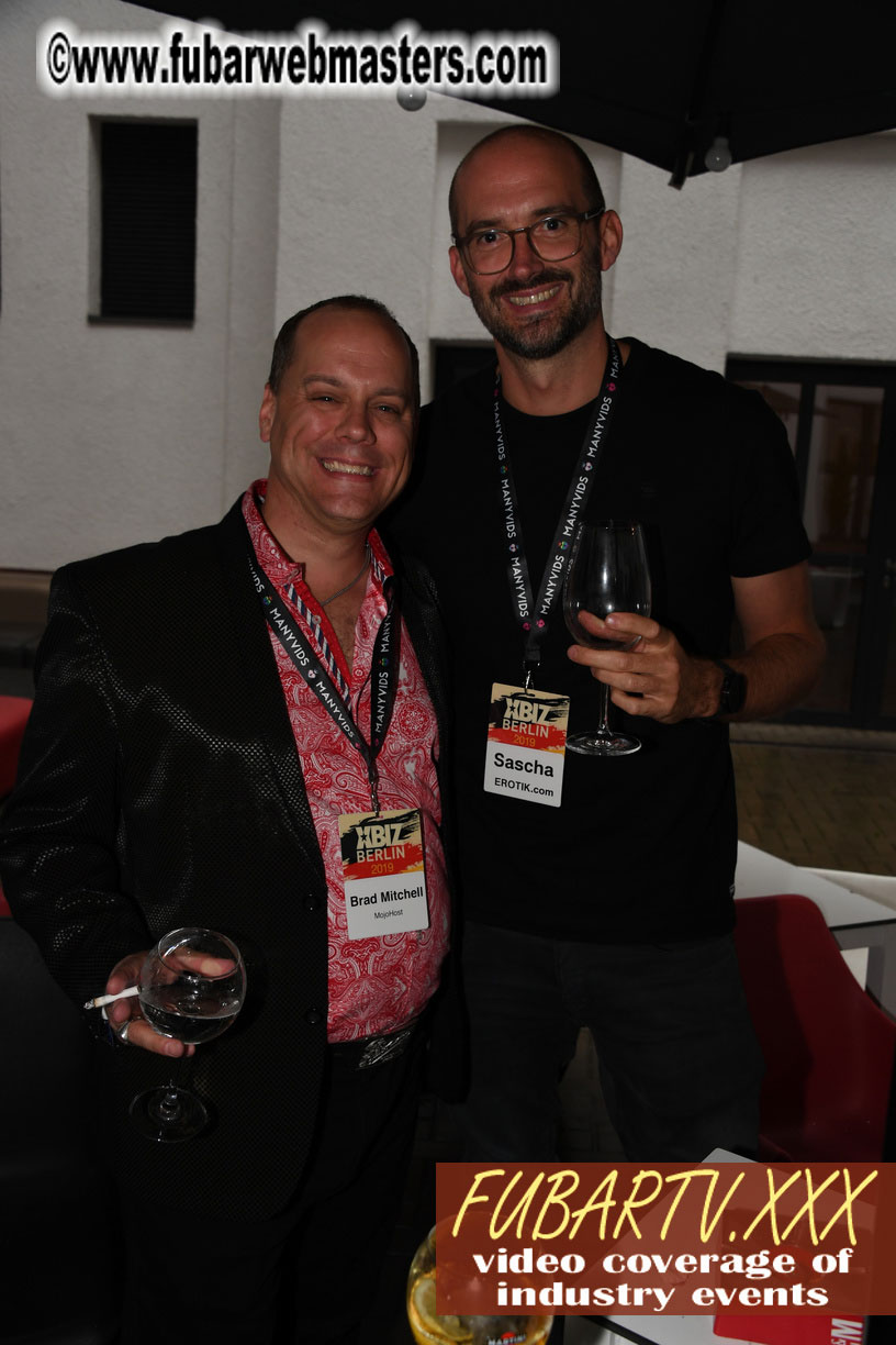 Good Mojo Happy Hour Welcome Reception