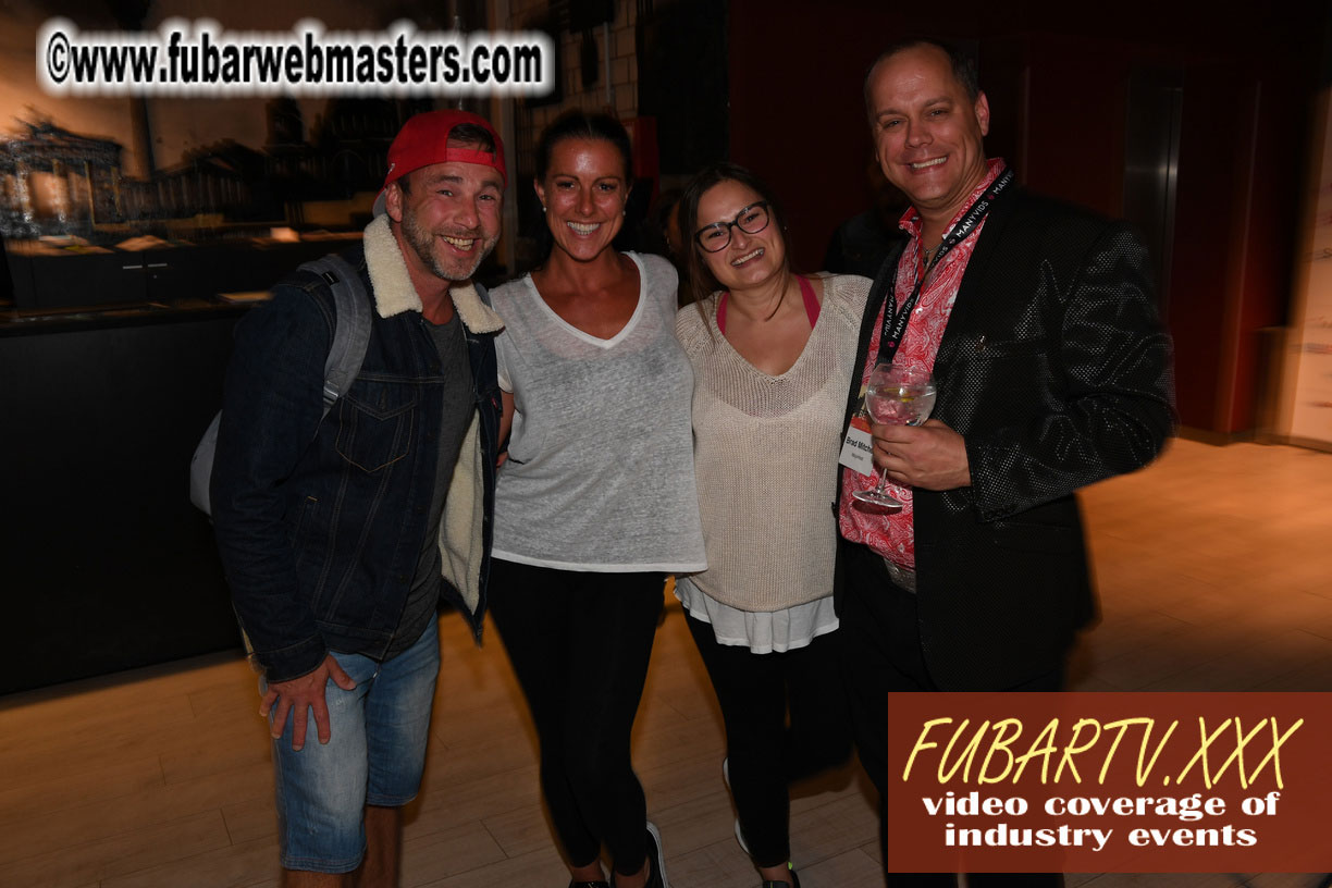 Good Mojo Happy Hour Welcome Reception