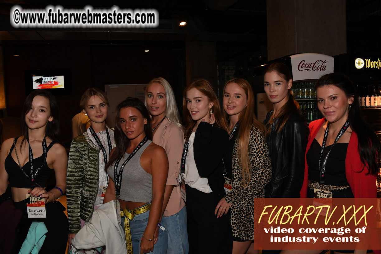 Good Mojo Happy Hour Welcome Reception