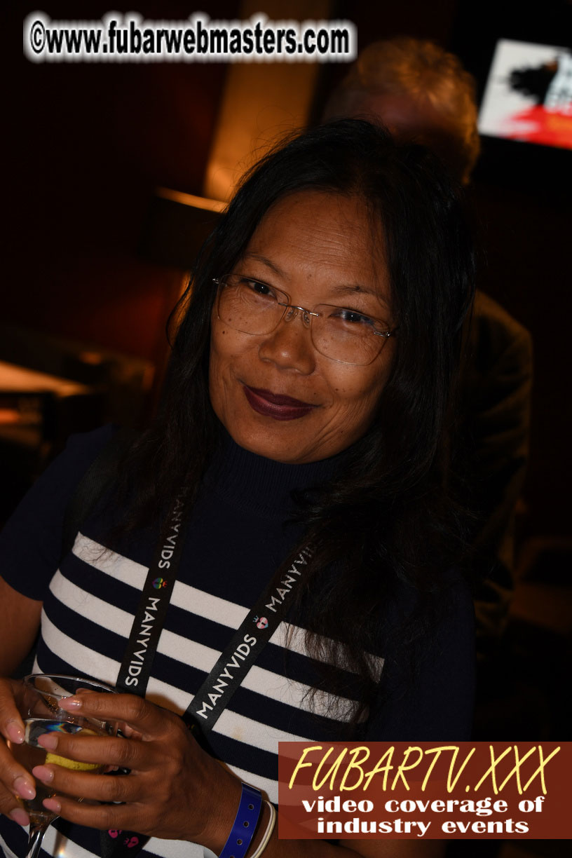 Good Mojo Happy Hour Welcome Reception