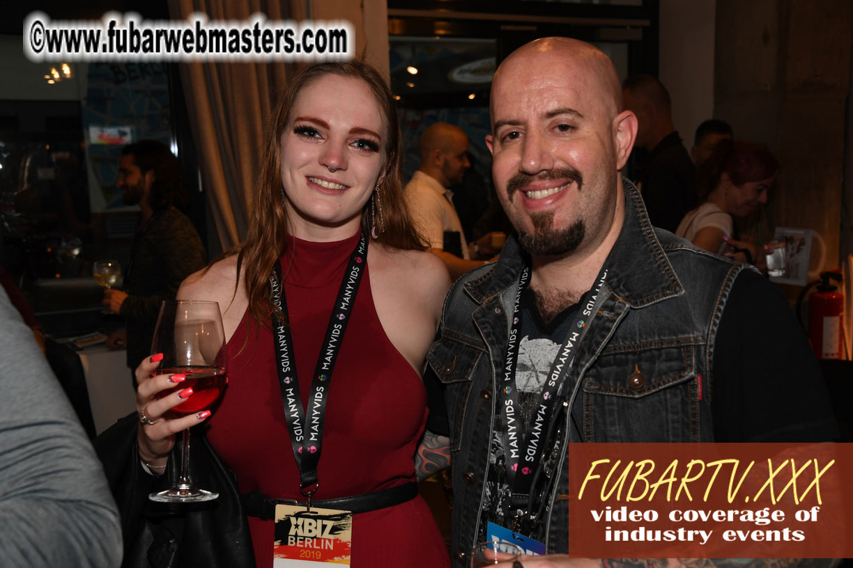 Good Mojo Happy Hour Welcome Reception