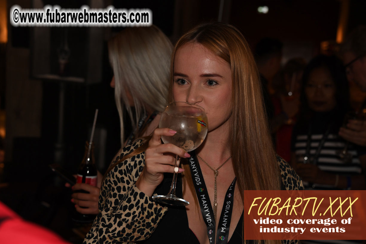 Good Mojo Happy Hour Welcome Reception